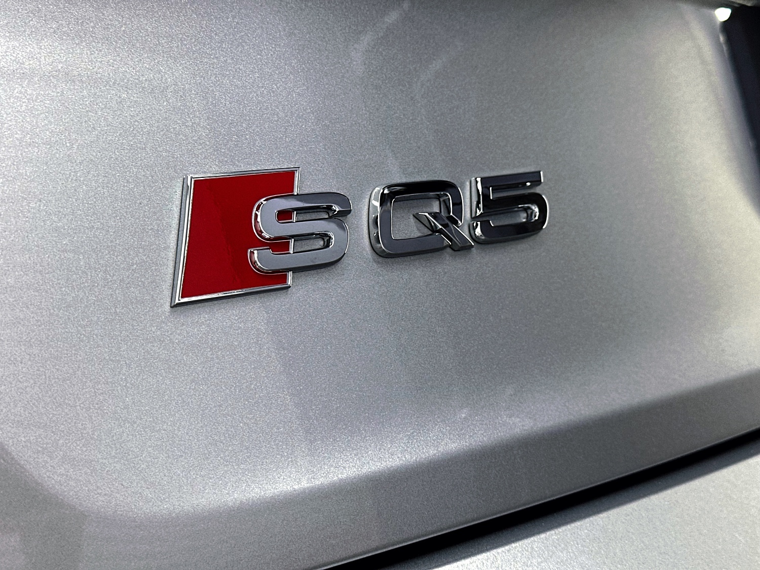 Смена цвета на Audi SQ5