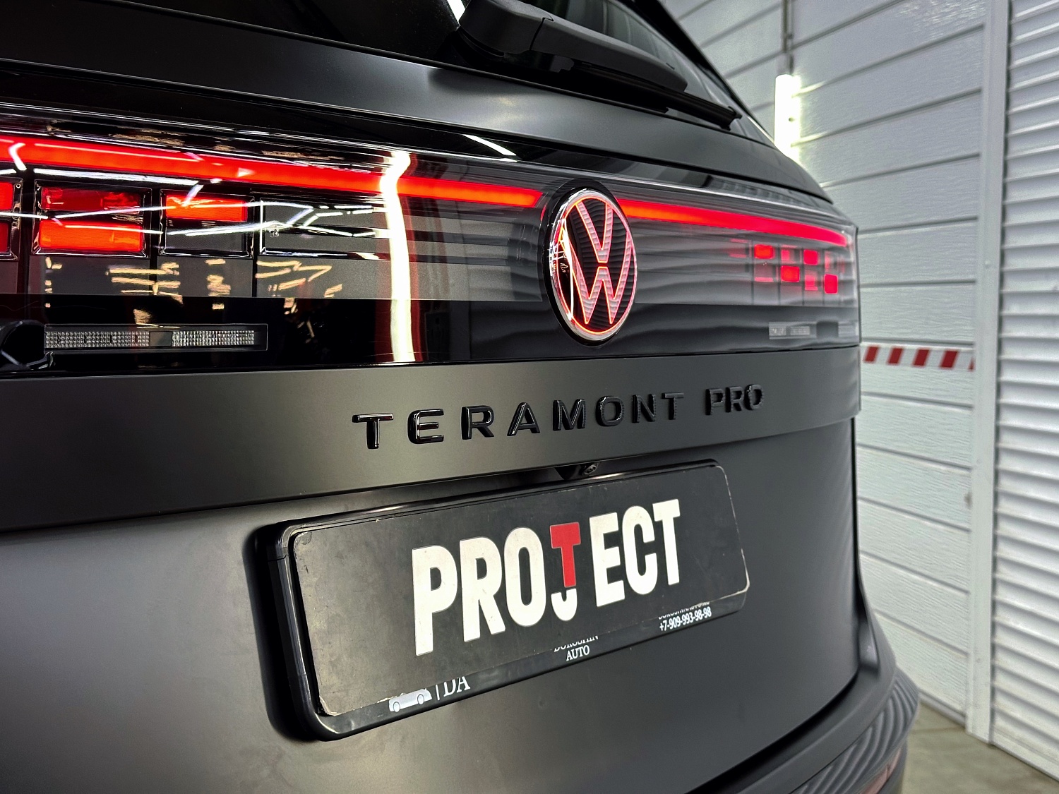 Volkswagen Teramont - оклейка матовой защитной пленкой