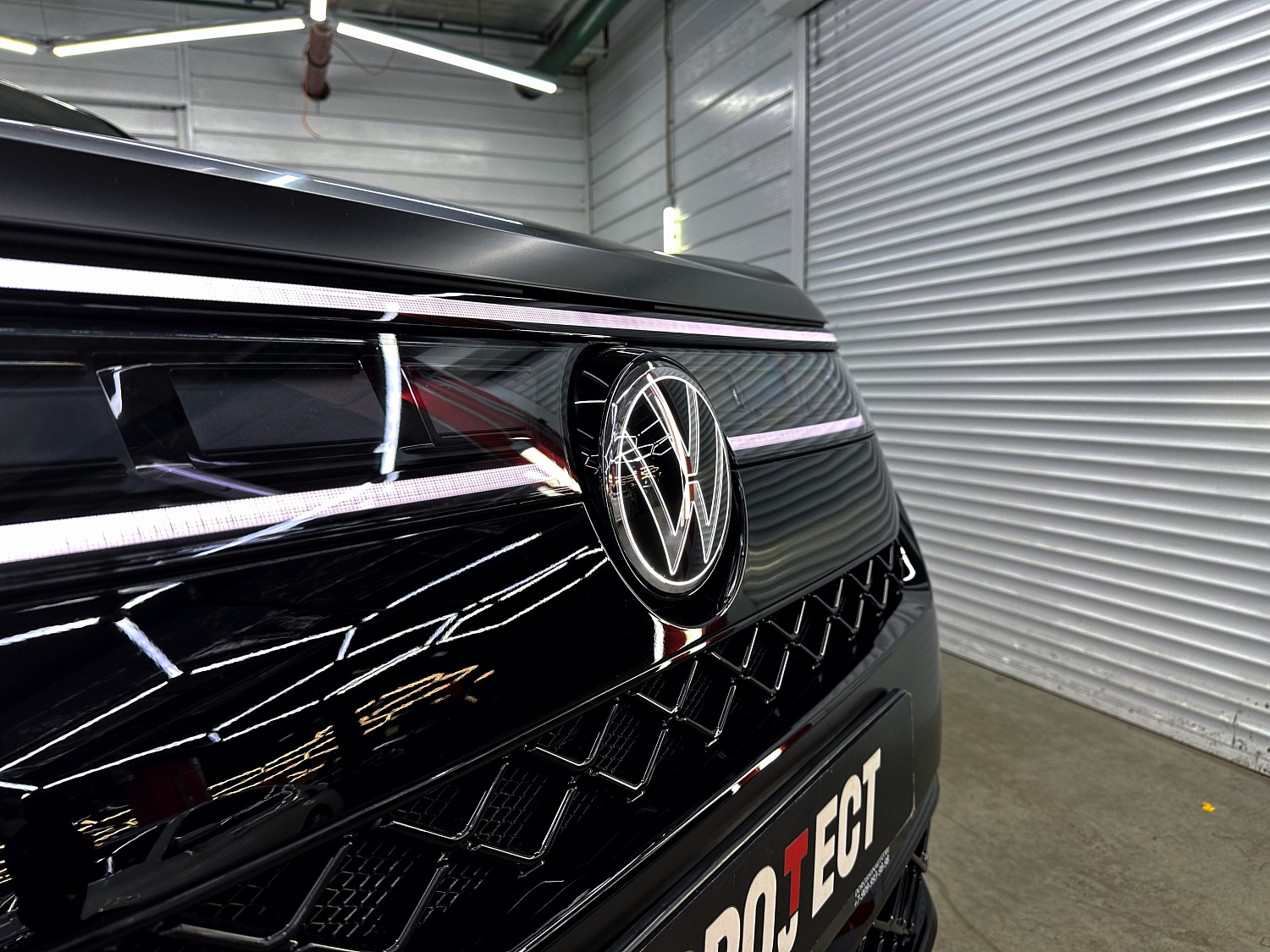 Volkswagen Teramont - оклейка матовой защитной пленкой