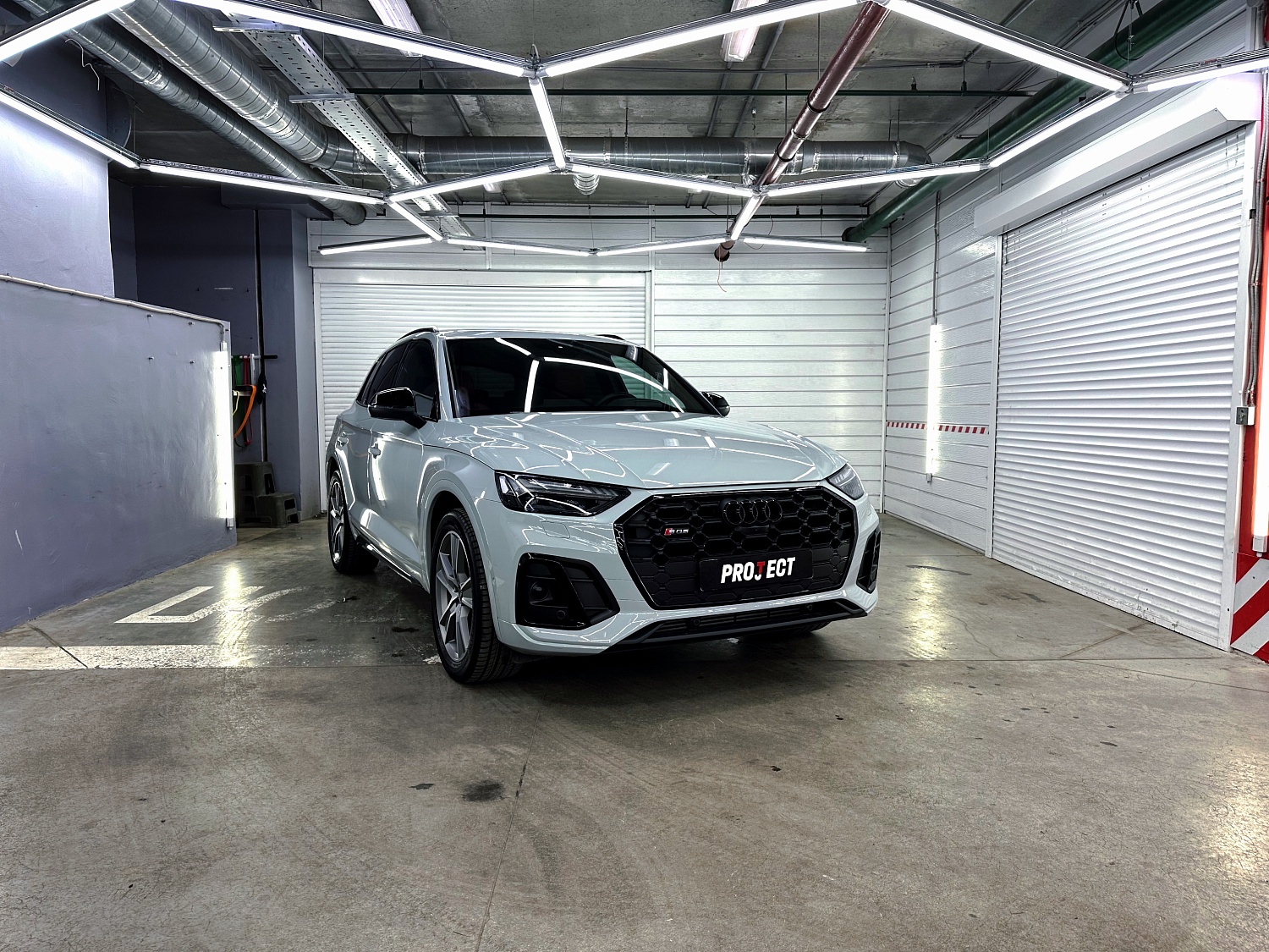 Смена цвета на Audi SQ5
