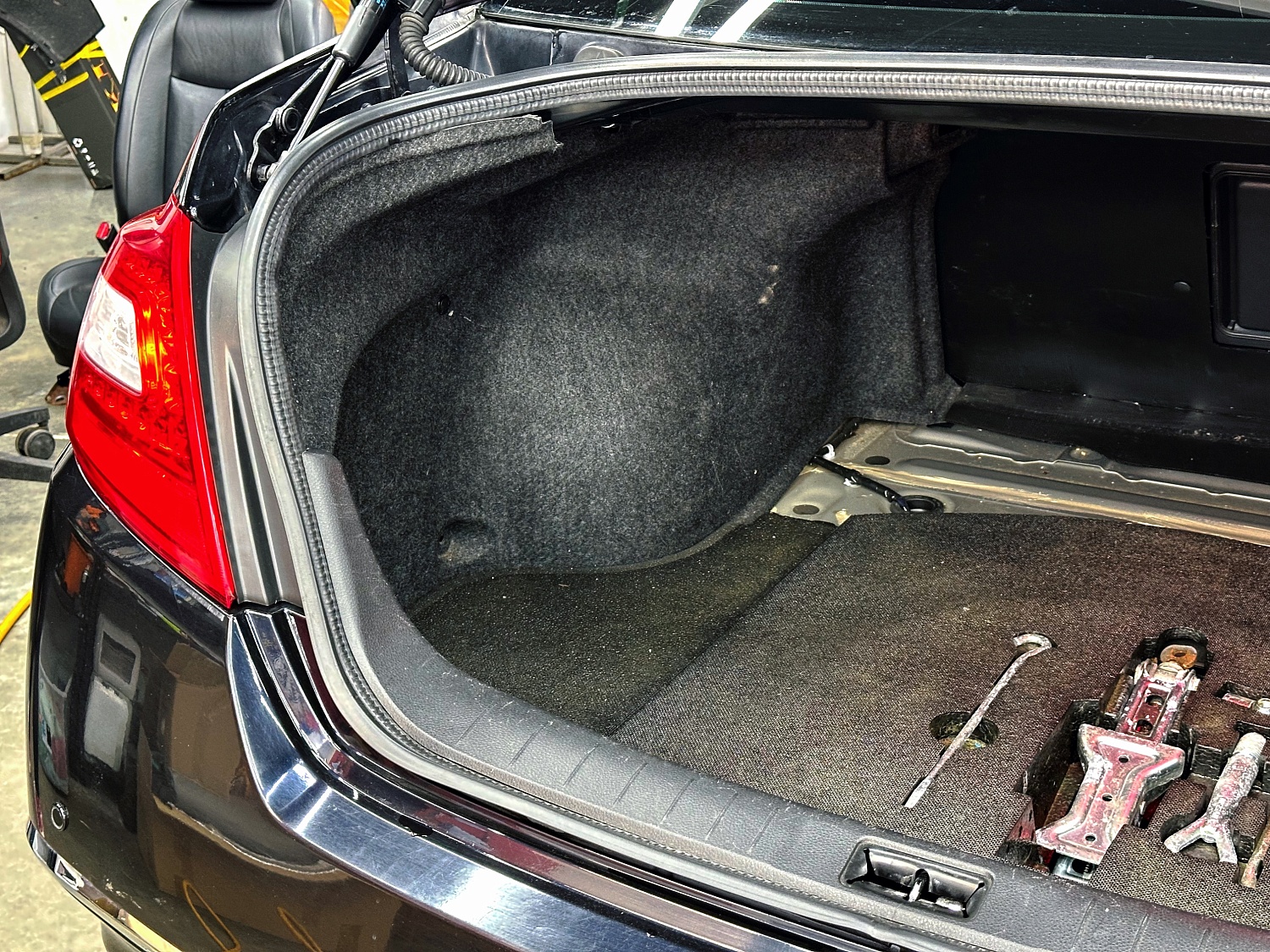 Химчистка салона Nissan Teana