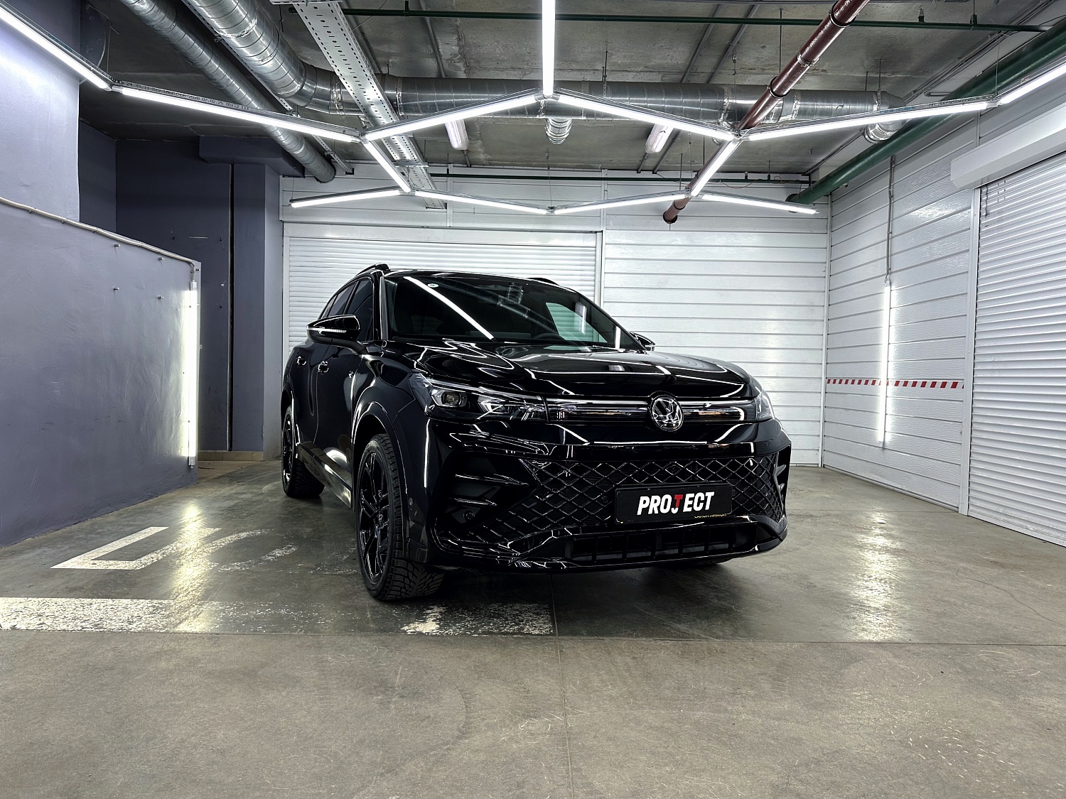 Volkswagen Tiguan L Pro - защита бронепленкой