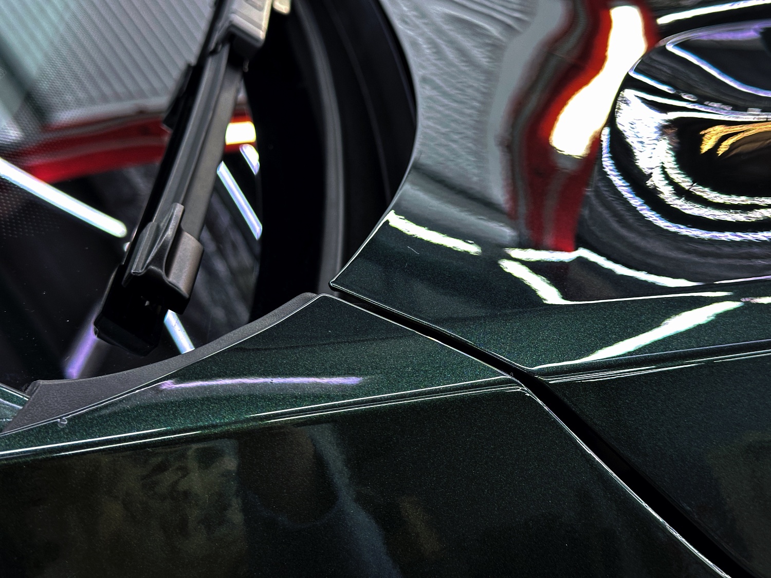 Защита зон риска на Geely Atlas