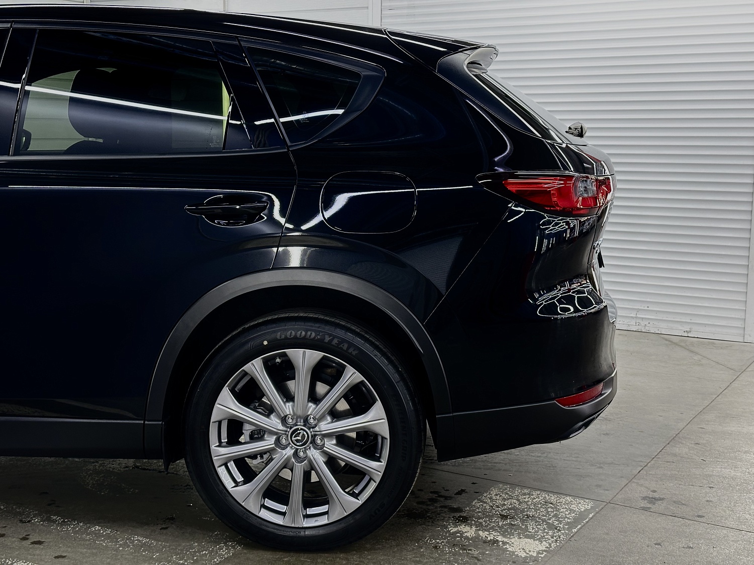 Mazda CX60 - оклейка антигравийной пленкой