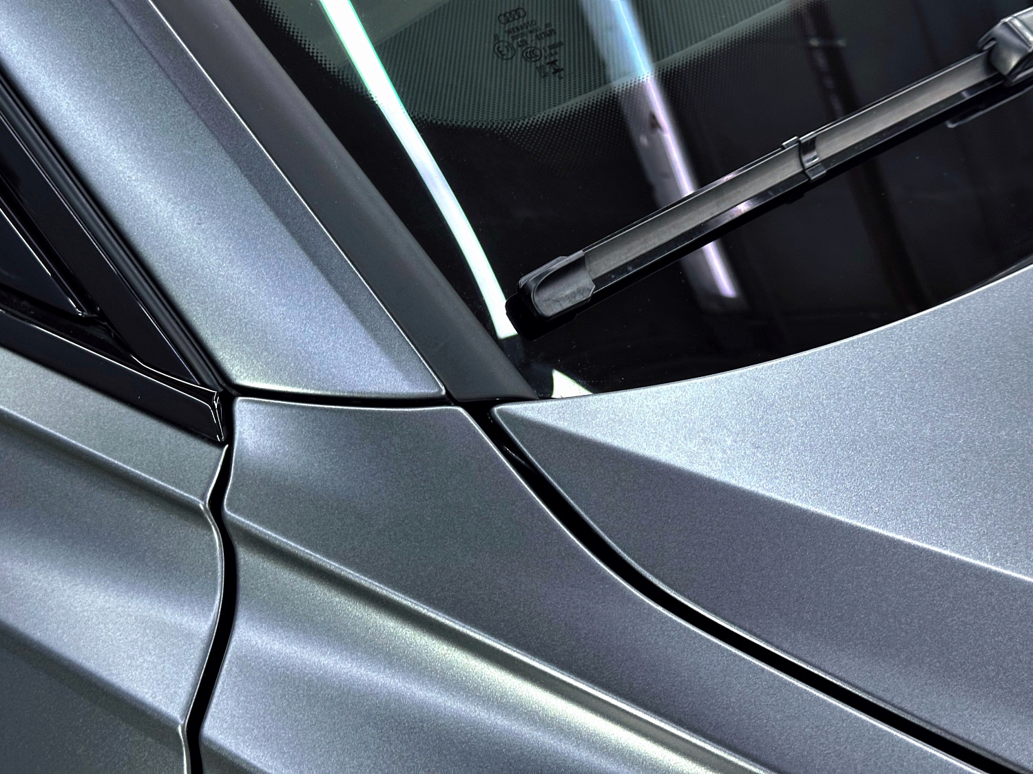 Audi S6 - сатиновый полиуретан