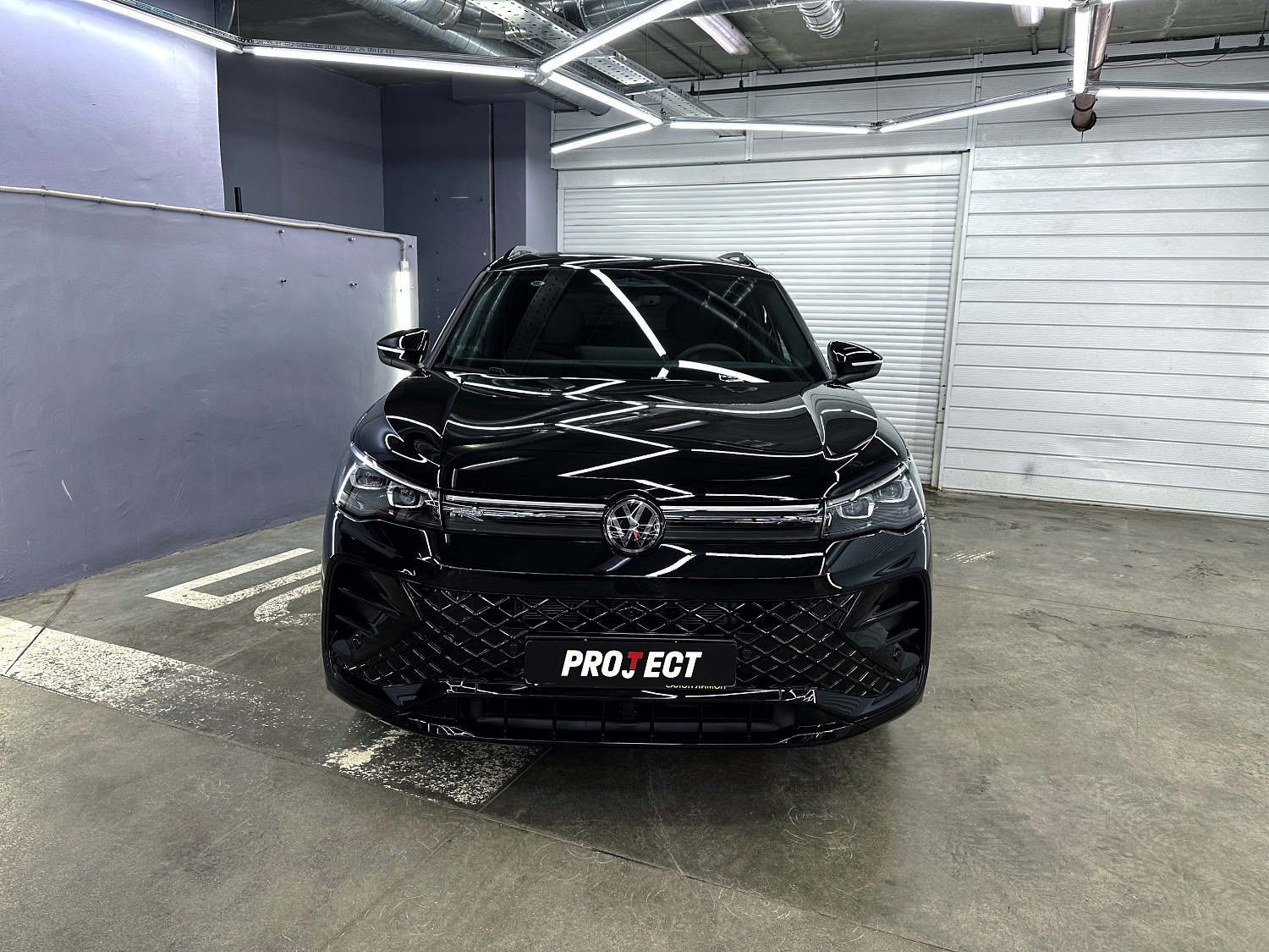 Volkswagen Tiguan L Pro - защита бронепленкой