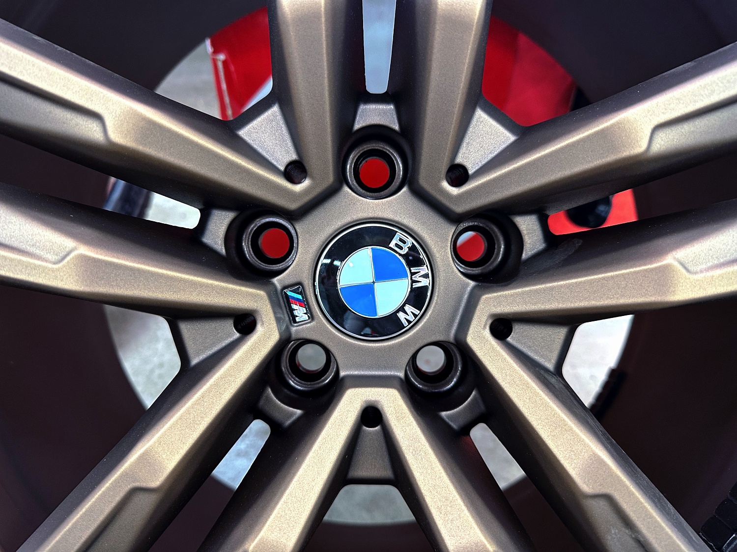 Покрас дисков на BMW Z4