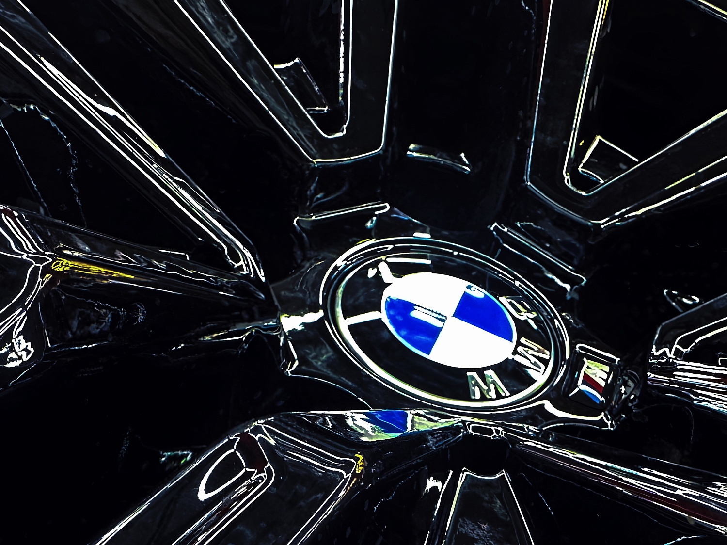 Покрас дисков на BMW Z4