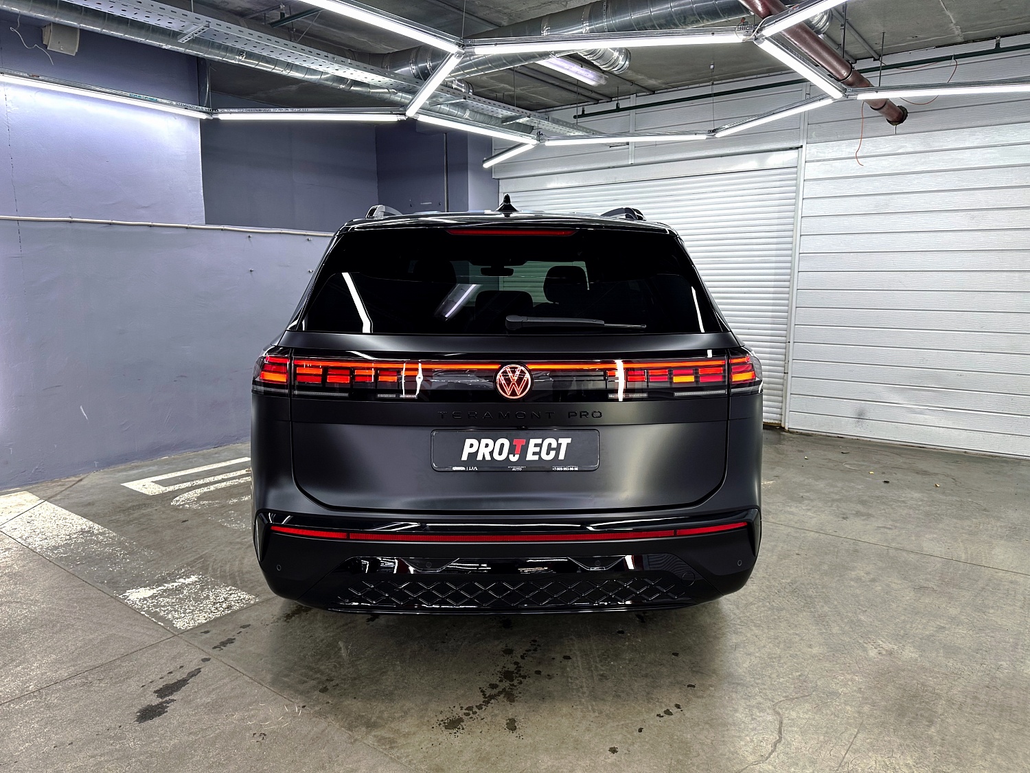 Volkswagen Teramont - оклейка матовой защитной пленкой